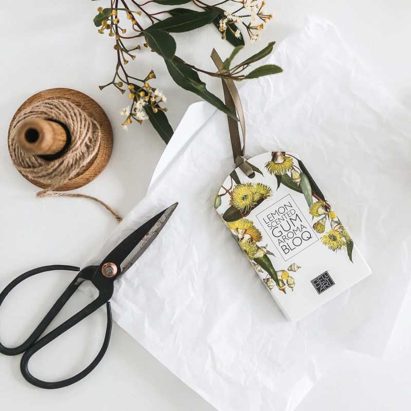 Lemon-Scented-Gum-Aroma-Bloq