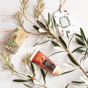 manuka-honey-hand-cream-alperstein-designs