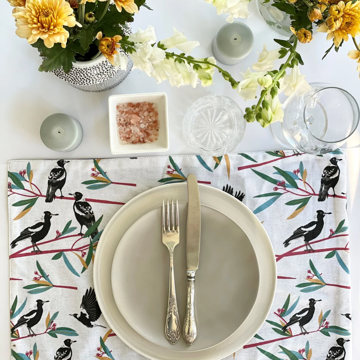  Magpie Placemat 