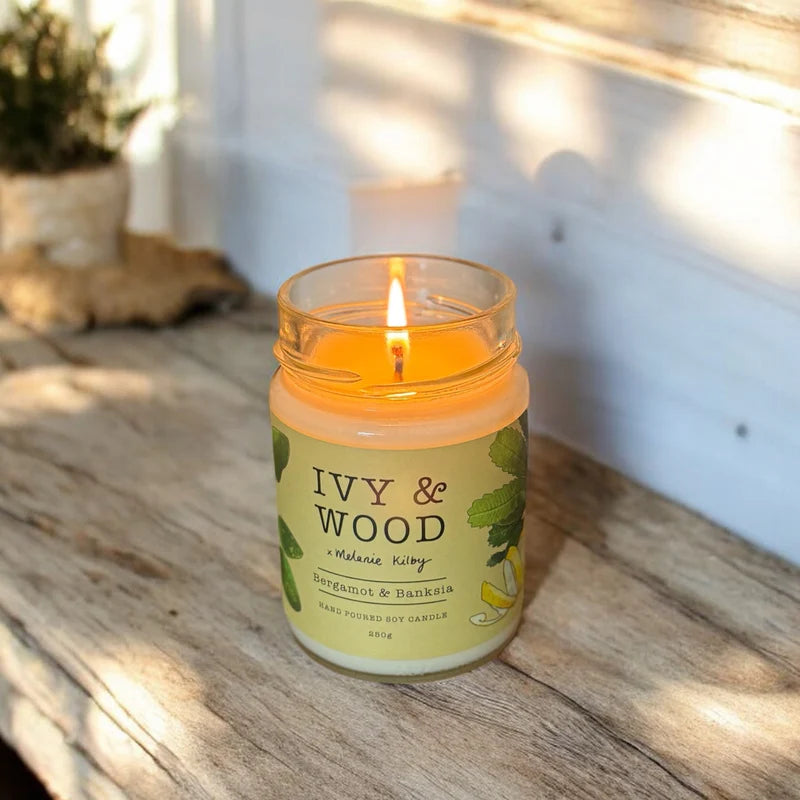 Australiana Candle - Bergamot and Banksia