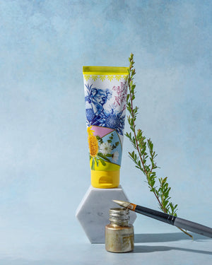 Hand-butter-lotion