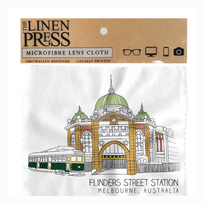 lens-cloth-melbourne-flinders-street-station