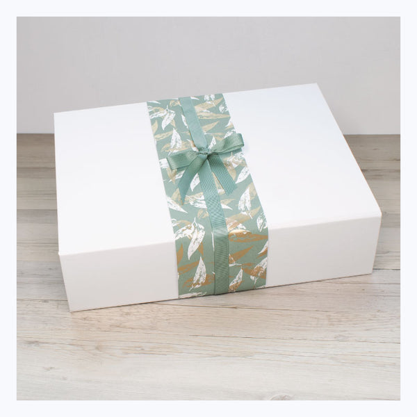 Flowering Gum Tie Gift Box by Peggy and Finn Online